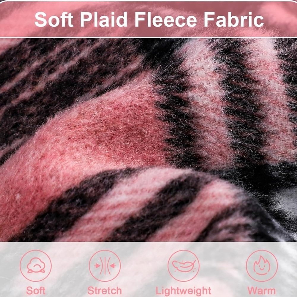 Plaid fleece dog sweater with matching Leash - Pink and White - Picture 4 of 4